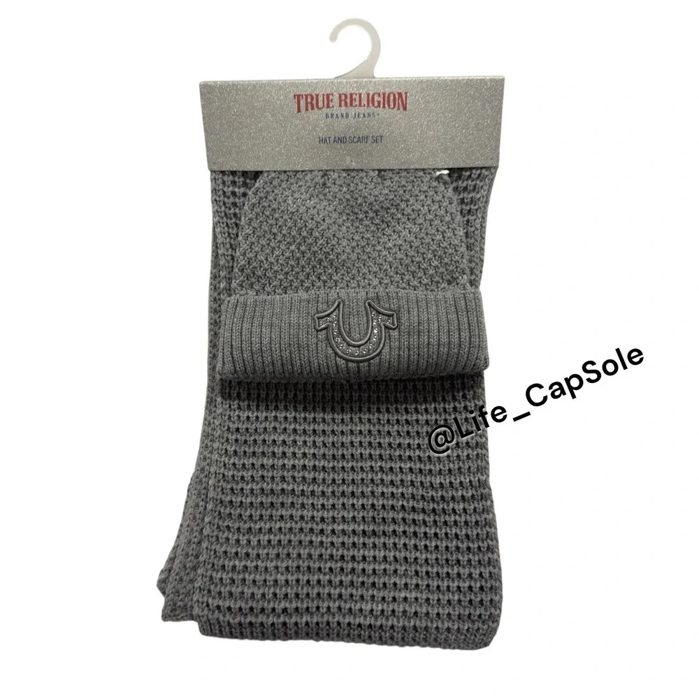 True Religion Hat Scarf Set Grey Silver One Size Warm Glitter Gem Knitted NEW